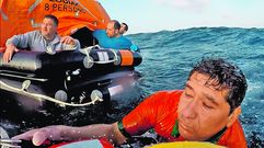 As� fue el espectacular rescate de los ocho tripulantes del pesquero incendiado en Cedeira