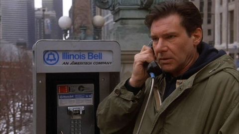 Harrison Ford interpreta a un doctor acusado de asesinato en �El fugitivo�.