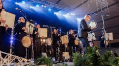 Xabier Díaz y Adufeiras de Salitre actúan en Castroverde