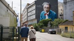 Fernando Yez revivi a Castelao en su mural de la calle Canarias de Ribeira
