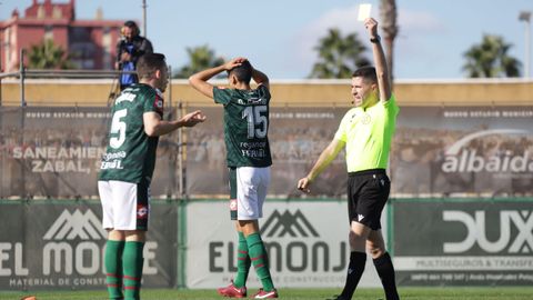 Quique Fornos, en imagen de archivo, regresa a la convocatoria tras cumplir un partido de sancin.