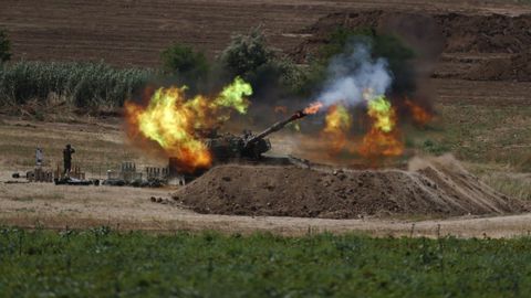 La artiller�a israel� dispara sobre Gaza