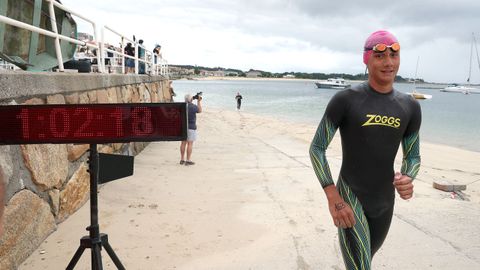  Traves�a a Nado Illa de R�a organizada por la asociaci�n contra el cancer de Ribeira 2026