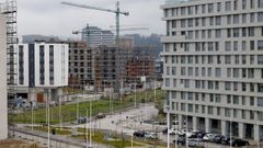 Edificios terminados y en obras en Xux�n.