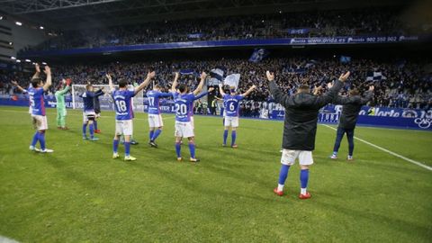 Haka Real Oviedo Cultural Carlos Tartiere.Los futbolistas del Real Oviedo celebran la victoria frente a la Cultural