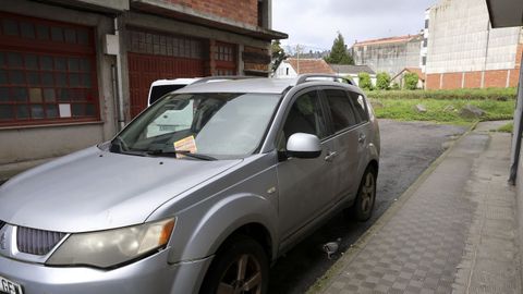 Coche abandonado estos das en Narn