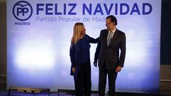 Cristina Cifuentes y Mariano Rajoy, en la cena navide�a del PP el pasado d�a 14 en Torrej�n. 