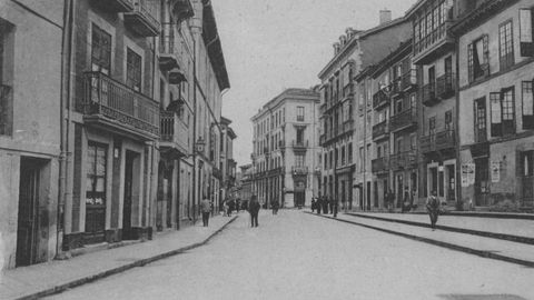 Imagen antigua de la calle Argelles, llamada antiguamente Campo de la Lana