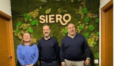 Mar�a Calvo y �ngel Garc�a, a la izquierda