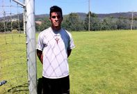 El jugador de Betanzos ya trabaj� en la ma�ana de ayer en el anexo de A Malata.
