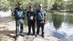 Tres de los guardias civiles al frente del operativo.