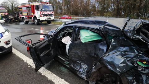 Accidente con tres heridos en la AP-9