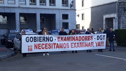 Manifestaci�n de autoescuelas
