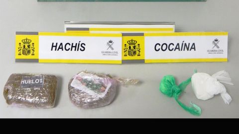 Drogas incautadas en Tineo durante el arresto en un control preventivo