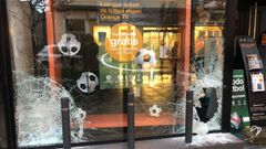 Robo producido hace dos meses en una tienda de telefon�a m�vil de Sarria