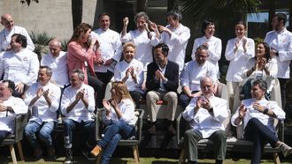 Los cocineros con tres soles Repsol en el acto previa a la entrega de los galardones este lunes en Santa Cruz de Tenerife