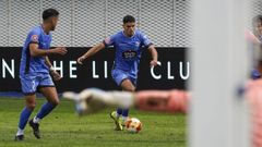 Omar se está moviendo con comodidad en las bandas de O Couto