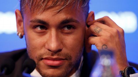 Presentaci�n de Neymar con el PSG