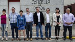 M�nica Rodr�guez, segunda por la derecha, hace un a�o en la foto de familia con los concejales elegidos en los comicios del 2019