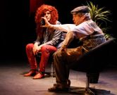 Reyes y Sevilla se centran en las vicisitudes de las personas �entre los 37 y los 40 a�os�.