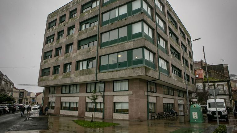 La residencia de mayores de Ribeira entr� en funcionamiento en la primavera del 2002.