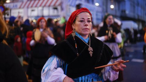 Un grupo de gaitas preced�a la cabalgata