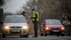 Control de las restricciones de movimiento a la salida de Praga
