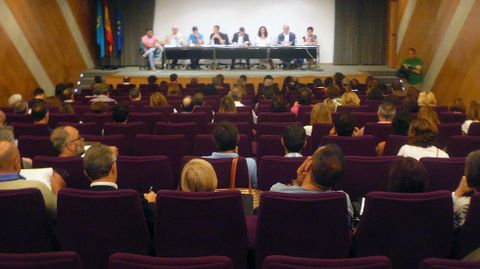 El equipo de la Consejer�a de Educaci�n, con los directores de instituto.El equipo de la Consejer�a de Educaci�n, con los directores de instituto 