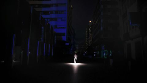 La plaza de Lugo durante la noche del apag�n el 28 de abril del 2025