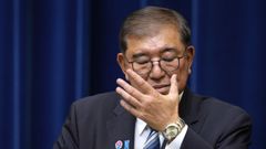 Shigeru Ishiba, durante su comparecencia