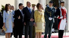 Los reyes de Espa�a reciben a Pe�a Nieto y a su esposa