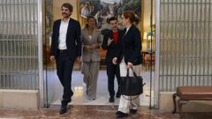  Yolanda D&iacute;az con los ministros Ernest Urtasun, M&oacute;nica Garc&iacute;a y Pablo Bustinduy, tras una reuni&oacute;n el pasado octubre.