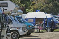 La zona termal de Outariz es la preferida por muchos conductores para estacionar. 