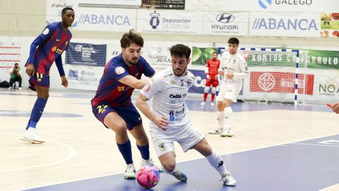 Rumbo en una acci�n de la visita del Barcelona. 