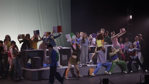 Premier de �L�a�, el primer musical de la OSG