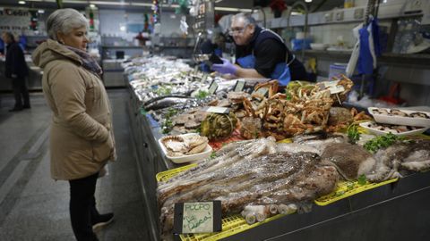 Marisco y pescado en la plaza de Lugo, en A Corua