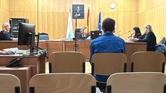El acusado, durante la vista celebrada en Ourense