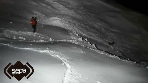 Rescate en San Isidro por la ca�da de un alud