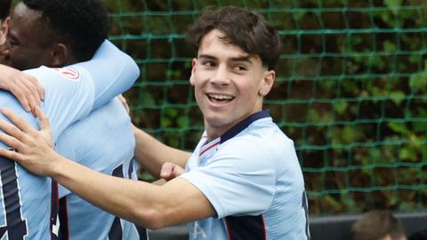 El juvenil del Celta Cristian Carro, en un partido de la presente temporada en A Madroa.