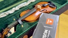 Viol�n que podr�n tocar los alumnos del Conservatorio Reveriano Soutullo de Ponteareas