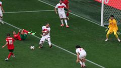 Bernardo Silva abri� el marcador con un remate dentro del �rea.