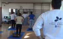 Las actividades de yoga se desarrollan en el antiguo instituto Agra de Ra�ces. 