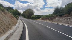 Tramo reformado de la PO-239 en Ponte Caldelas en una fase anterior del proyecto