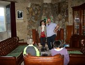 La pareja formada por Conchi S�nchez y Juan Bardanca, en su casa de Viana do Bolo. 