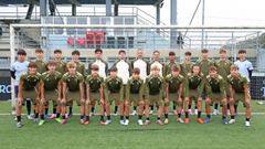 Plantilla y cuerpo t�cnico del Celta Cadete A, uno de los equipos que comenzaron la competici�n este pasado fin de semana.