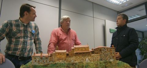 La maqueta de Caaveiro creada por Fernando Couce se expondr� en el monasterio. 