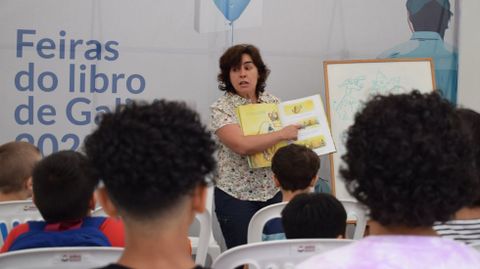 Estefana Padulls presentar libro en Paradela