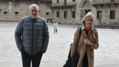 La concejala del PSdeG de Santiago Marta Abal, junto al portavoz, Sindo Guinarte.