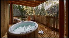 Foto de archivo de una de las caba�as del complejo de turismo rural Vila sen Vento, en O Pino