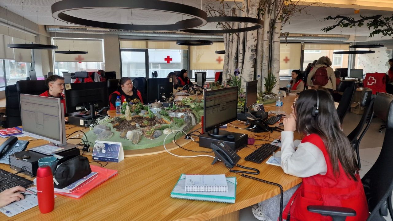 La Cruz Roja resuelve la avería del botón rojo de aviso para mayores vulnerables, que dejó de funcionar por el apagón